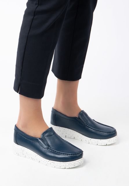 Mocasini de piele naturala Monrovia Navy de dama online